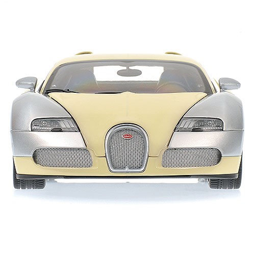 Bugatti Veyron EDITION CENTENAIRE beige Modellauto / – – 2009 chrome Metall 1:18 Supercars Minichamps